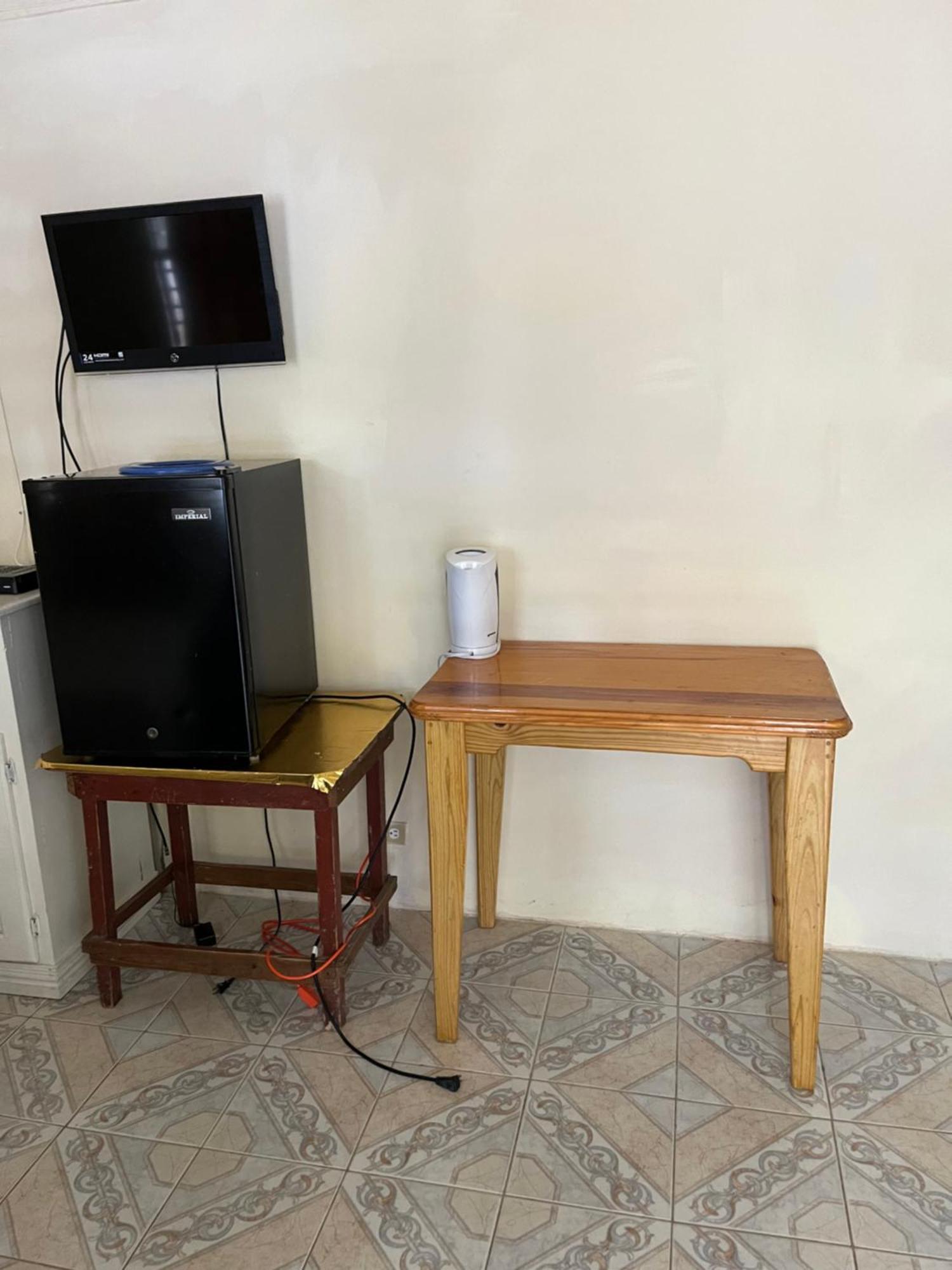 Andre'S Guest House نيغريل المظهر الخارجي الصورة
